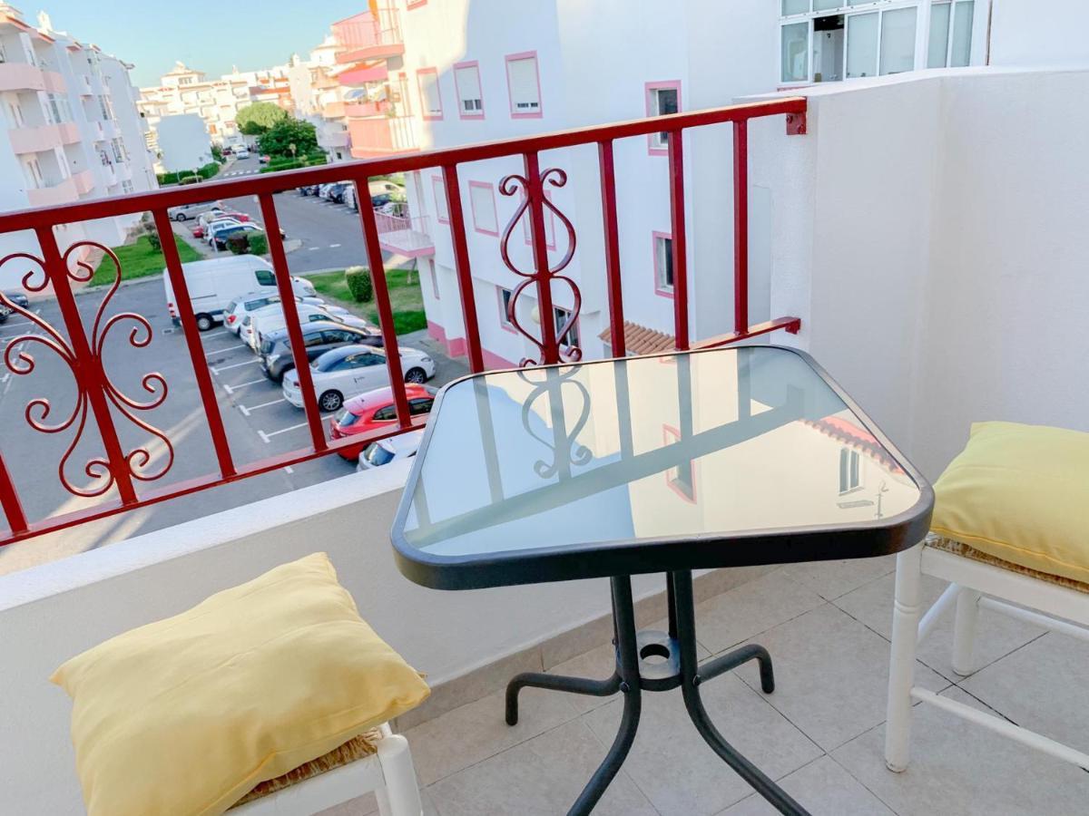Apartamento T2 Carvoeiro-Lagoa Precos Acessiveis Leilighet Eksteriør bilde